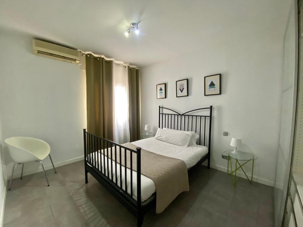 Sixrooms Plaza Mayor Мадрид Екстериор снимка