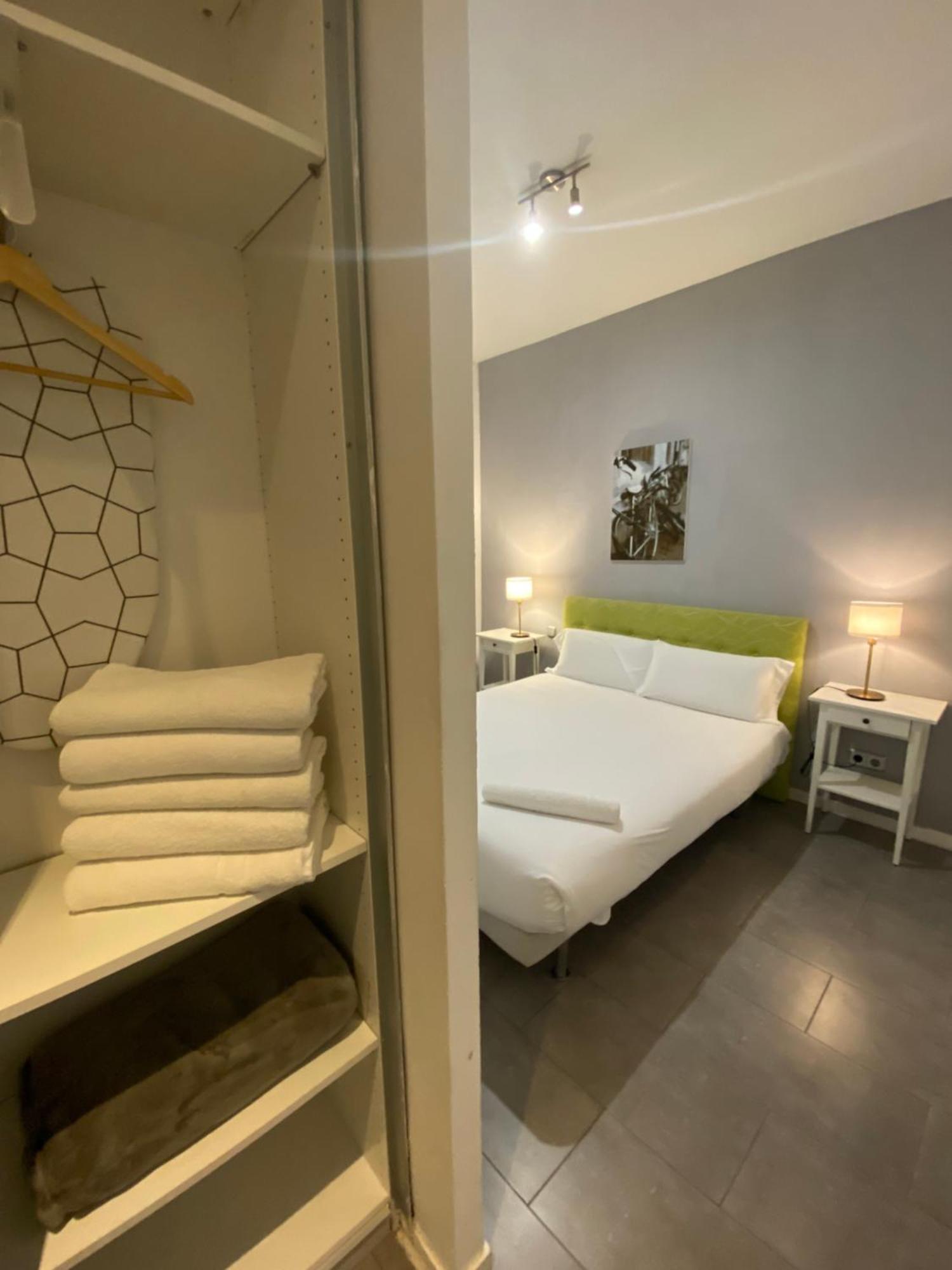 Sixrooms Plaza Mayor Мадрид Стая снимка